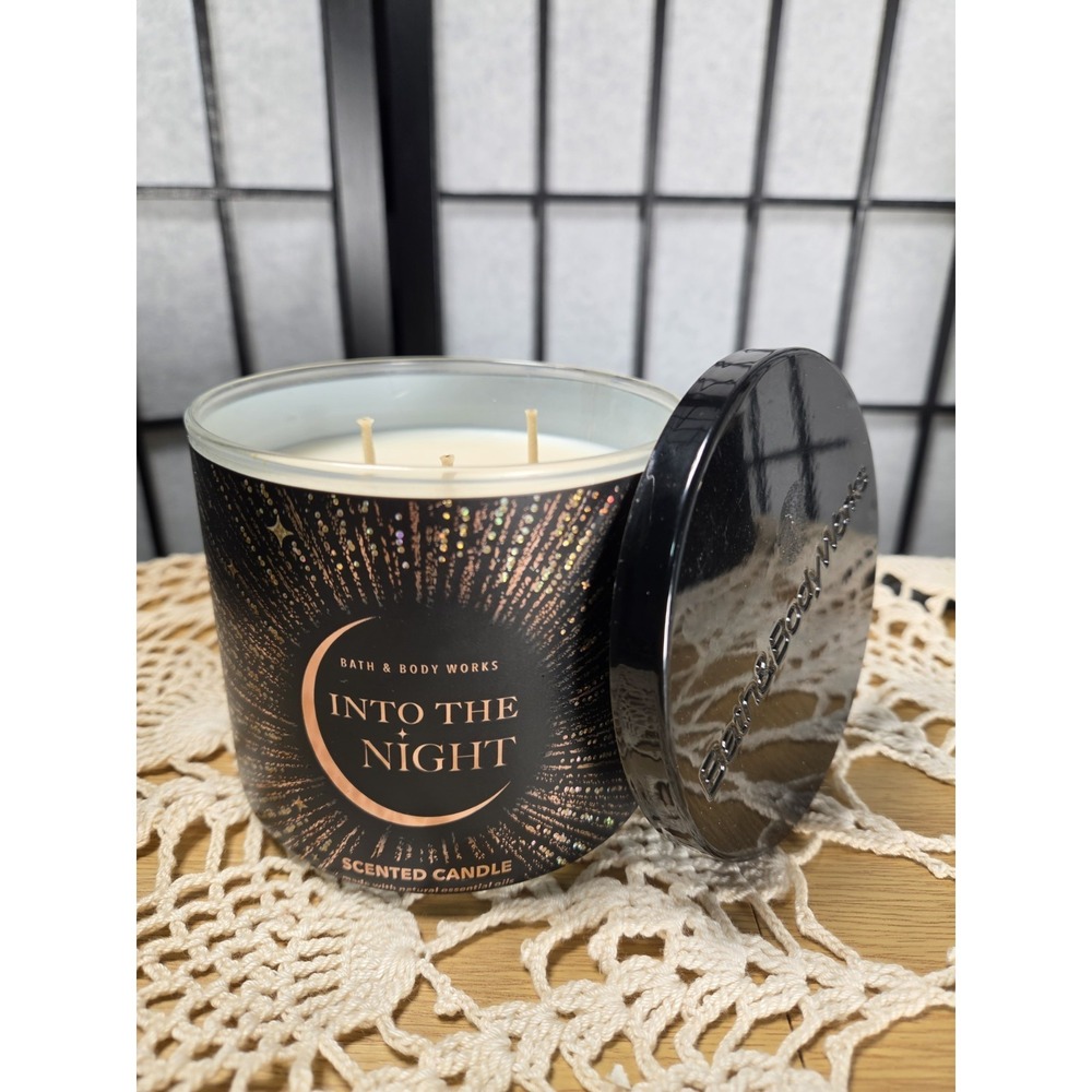 Bath & Body Works Into the Night 3 Wick Scented Candle